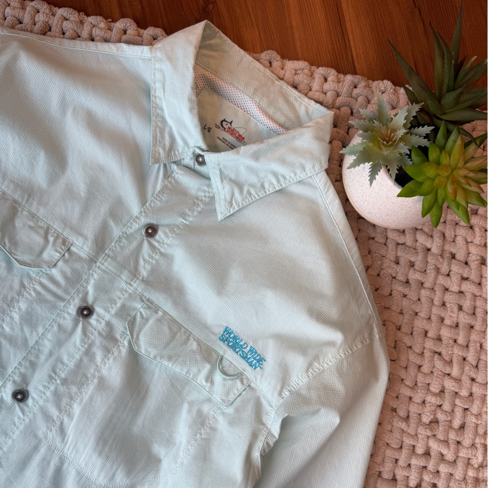 Worldwide Sportsman | Men’s Vented Angler Shirt in Checked Aqua | Large